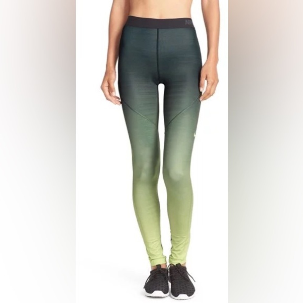 Nike pro hyper warm ombré legging